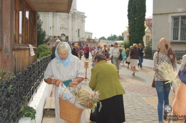 Як Луцьк відзначає Перший Спас або Маковія. ФОТО